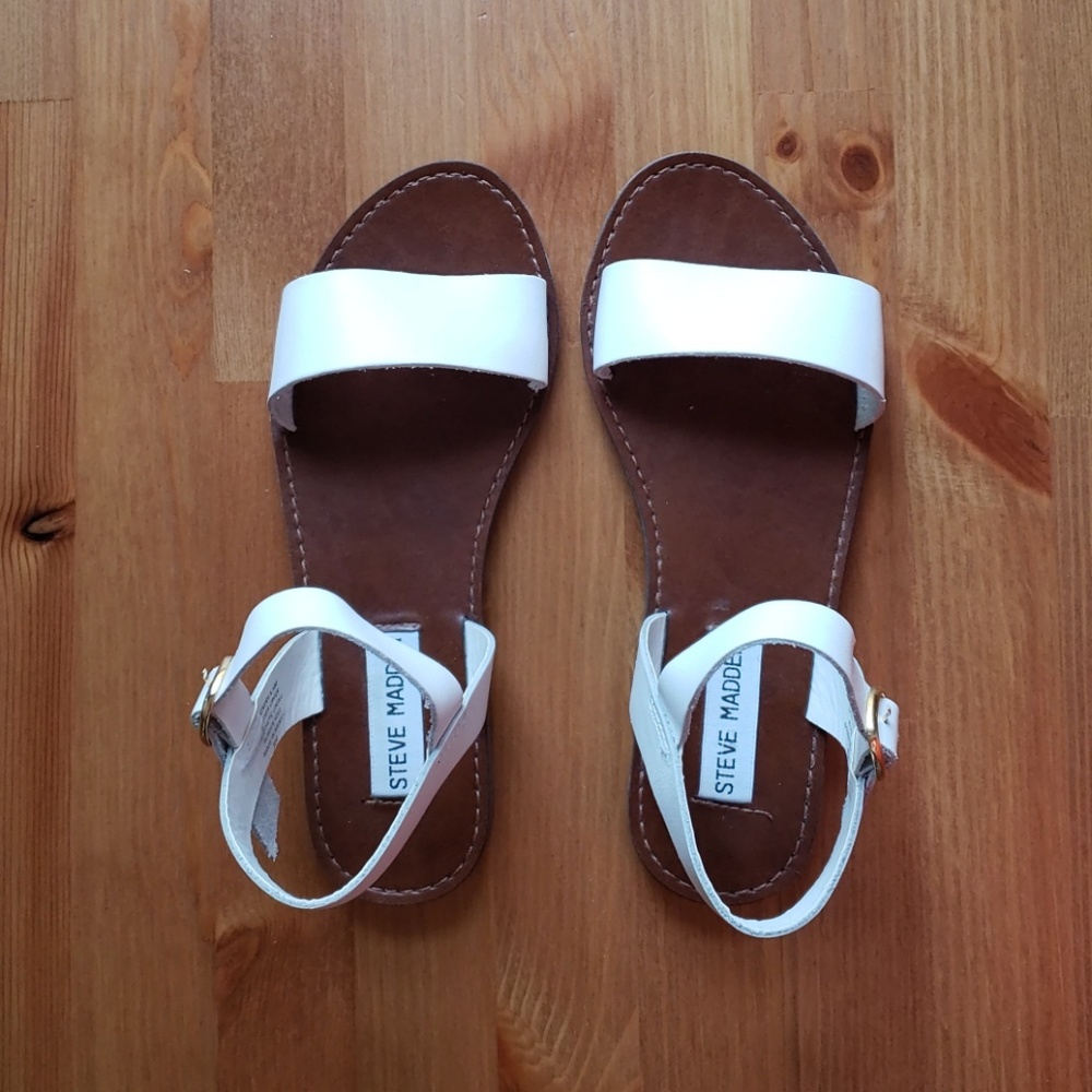 Steven Madden White Leather Sandals